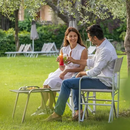 Val Di Sogno - Adults Only 4* מאלצ'סינה