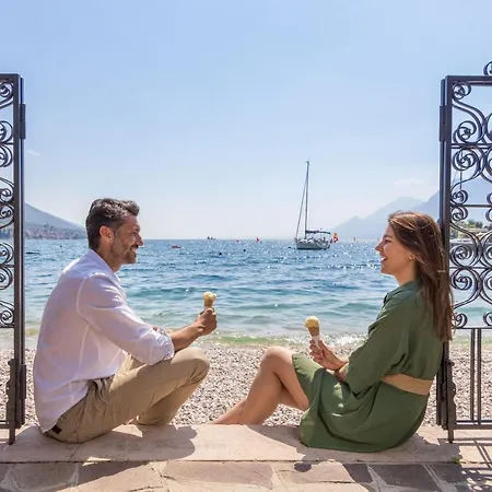 Val Di Sogno - Adults Only מלון מאלצ'סינה