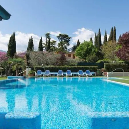 Val Di Sogno - Adults Only